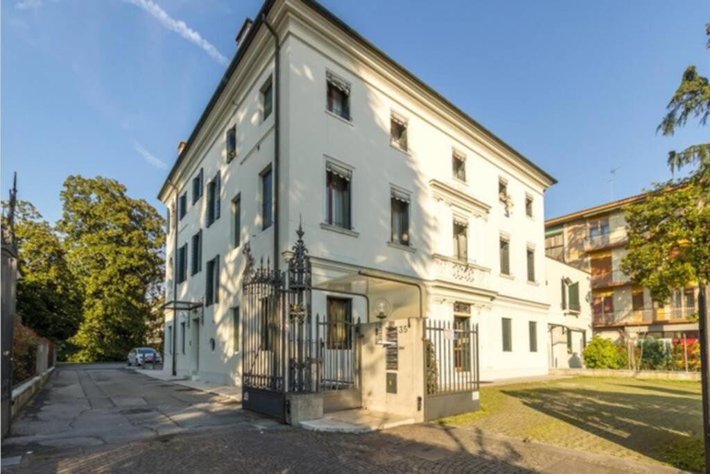 Dadahome elegante appartamento vicino al centro Treviso Esterno foto